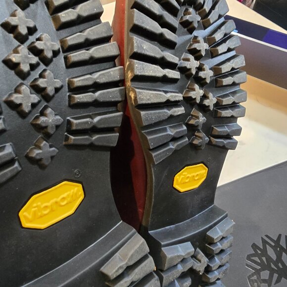 Size 8 - Authentic Handsewn 7 Eye Lug GORE-TEX Boot 'Dark Red' (Timberland) NEW - Picture 10 of 16